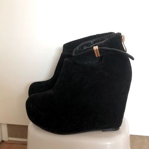 Black Wedge Booties - Size 5